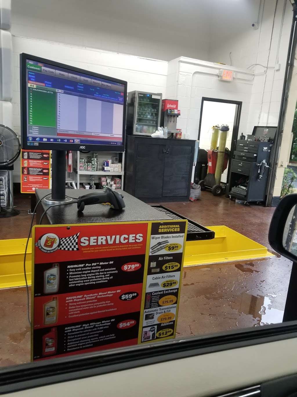 Take 5 Oil Change | 1634 Taylor Rd, Port Orange, FL 32128, USA | Phone: (386) 256-1876