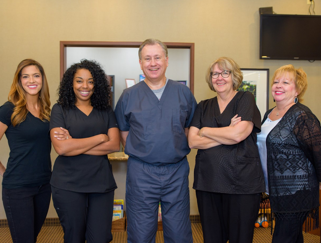 Farr Family & Cosmetic Dentistry | 4449 Broadway Blvd, Garland, TX 75043, USA | Phone: (972) 240-0400