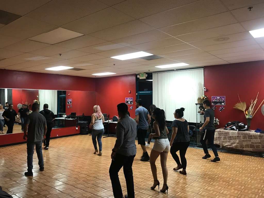 Dance Soul Connection Studio | 4077 University Pkwy #106, San Bernardino, CA 92407, USA | Phone: (562) 340-5285