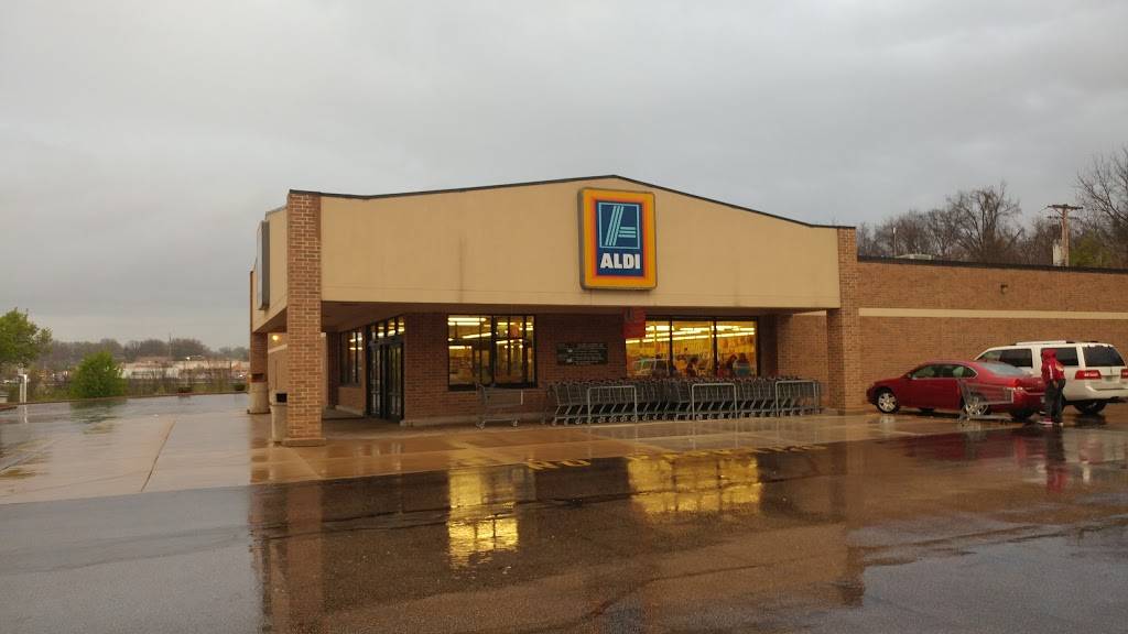 ALDI | 10800 Bellefontaine Rd, Bellefontaine Neighbors, MO 63137, USA | Phone: (855) 955-2534