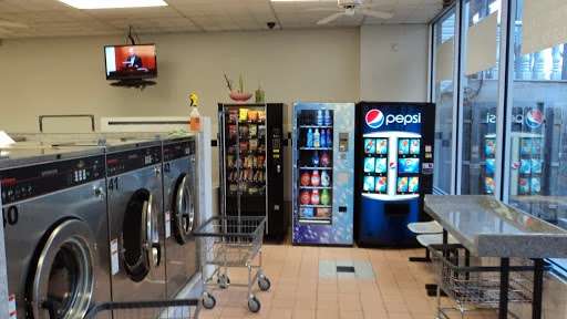 First Street Laundromat | 83-85 W 1st St, Bayonne, NJ 07002, USA | Phone: (201) 339-5011