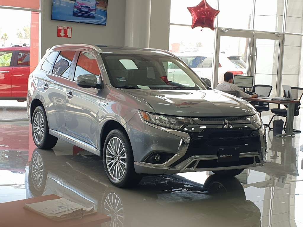 Tijuana Chrysler Dodge Jeep Ram Fiat (Auto Productos de la Costa | Av. Vía Rápida Pte. 15471, La Cienega, 22114 Tijuana, B.C., Mexico | Phone: 664 969 1900