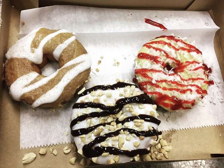 Duck Donuts | 2511 N Harrison St, Arlington, VA 22207, USA | Phone: (703) 300-9174