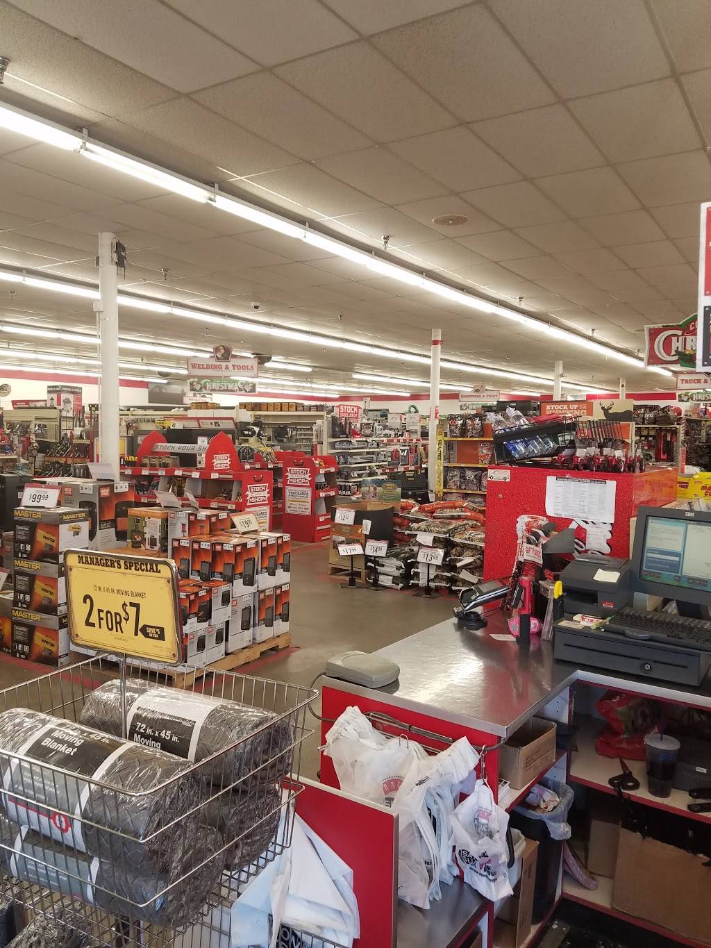 Tractor Supply Co. | 9630 Ida St, Omaha, NE 68122, USA | Phone: (402) 571-2575