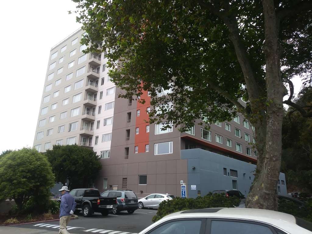 Avalon Sunset Towers | 8 Locksley Ave, San Francisco, CA 94122, USA | Phone: (415) 745-3716