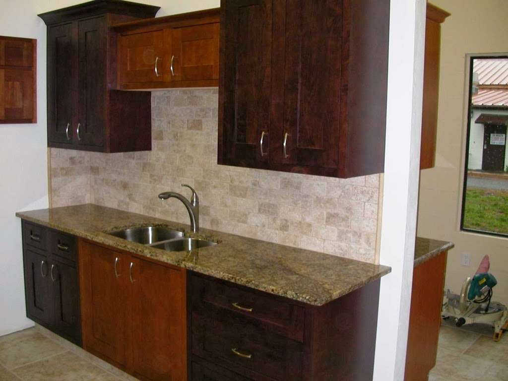 Southeast Volusia Building and Remodeling d/b/a Volusia Kitchen  | 223 N Ridgewood Ave, Edgewater, FL 32132, USA | Phone: (386) 428-0303