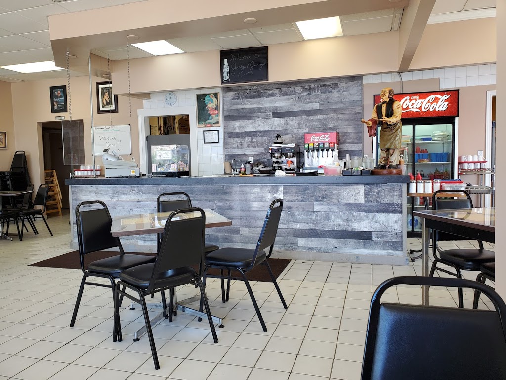 Jerry & Jennys Diner | 11256 Tecumseh Rd E, Windsor, ON N8R 1A8, Canada | Phone: (519) 735-1313