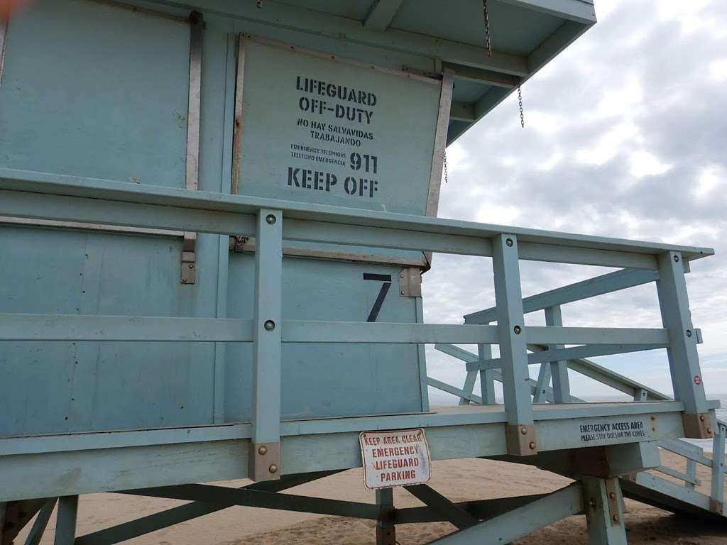 Lifeguard Tower 7 | Unnamed Road, Pacific Palisades, CA 90272, USA | Phone: (310) 394-3261