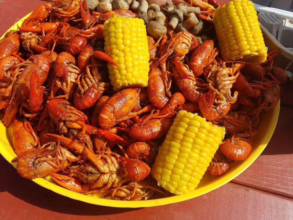 Bayou City Crawfish | 1965 Northpark Dr, Kingwood, TX 77339, USA | Phone: (832) 603-1485