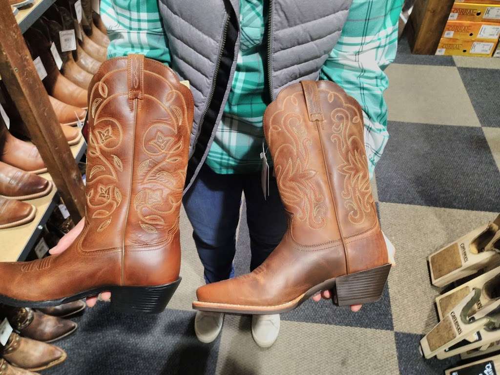 Cavenders Boot City | 2557 Interstate 45 N, Conroe, TX 77304, USA | Phone: (936) 788-2668