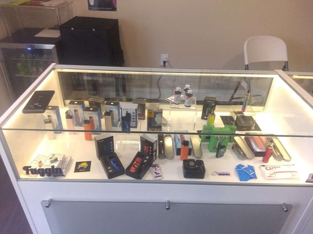 CJ Vapes | 6805 New Tampa Hwy, Lakeland, FL 33815, USA | Phone: (863) 508-7060