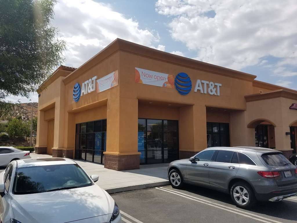 AT&T Store | 12831 Moreno Beach Dr Suite 101, Moreno Valley, CA 92555, USA | Phone: (951) 667-1966