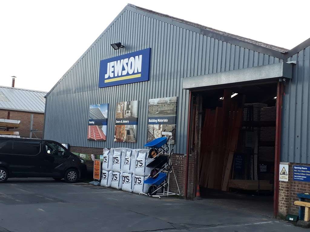 Jewson Ltd | Stephenson Way, Three Bridges, Crawley RH10 1TN, UK | Phone: 01293 523161