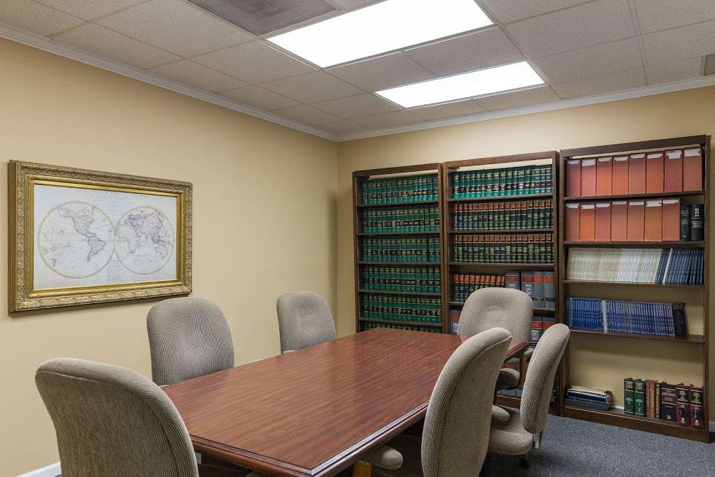 Law Office of Heath A. Stuart, Chartered | 4707 College Blvd #208A, Leawood, KS 66211, USA | Phone: (913) 225-8116