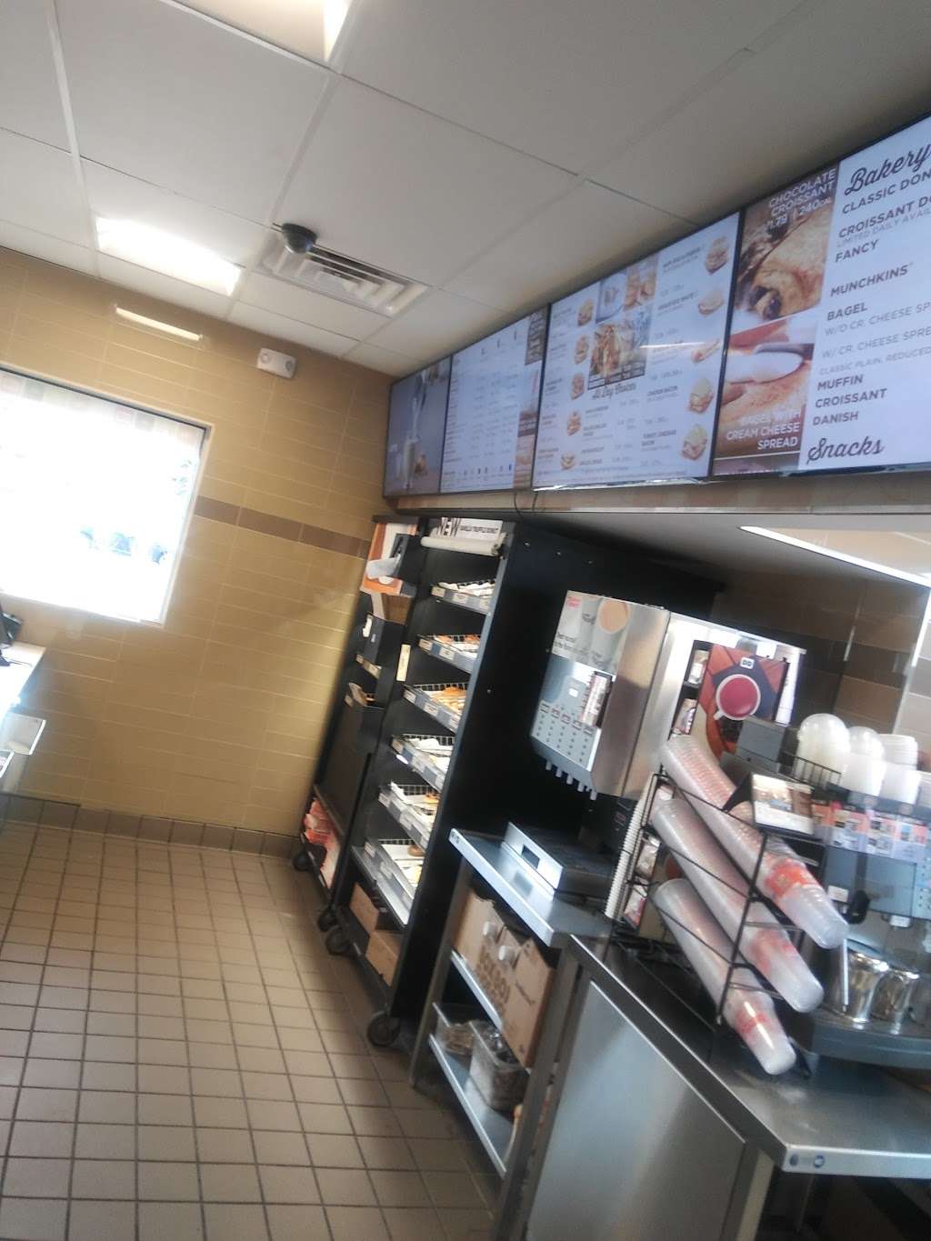 Dunkin Donuts | 250 Sibley Blvd, Dolton, IL 60419, USA | Phone: (708) 201-6300