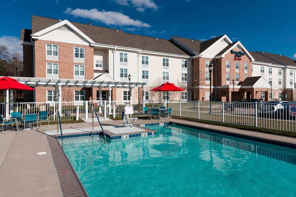 TownePlace Suites by Marriott Suffolk Chesapeake | 8050 Harbour View Blvd, Suffolk, VA 23435, USA | Phone: (757) 483-5177