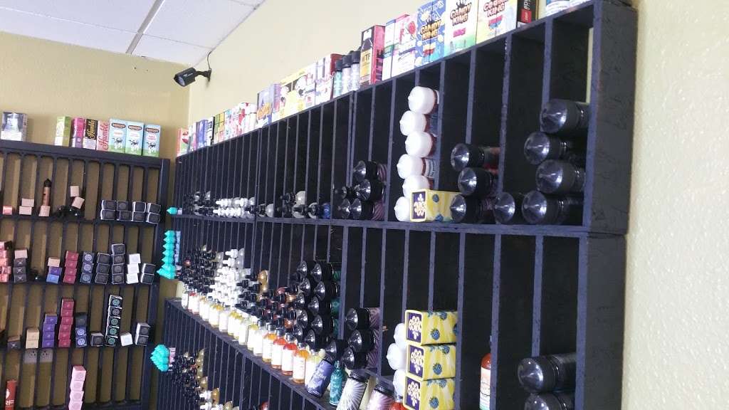 Vape Attic | 1652, 31608 Yucaipa Blvd #4, Yucaipa, CA 92399, USA | Phone: (909) 794-3180