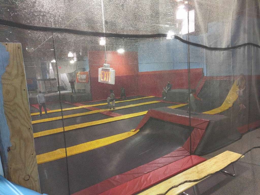 Flight Fit N Fun Springfield | 7200 Fullerton Rd, Springfield, VA 22150, USA | Phone: (703) 663-2440