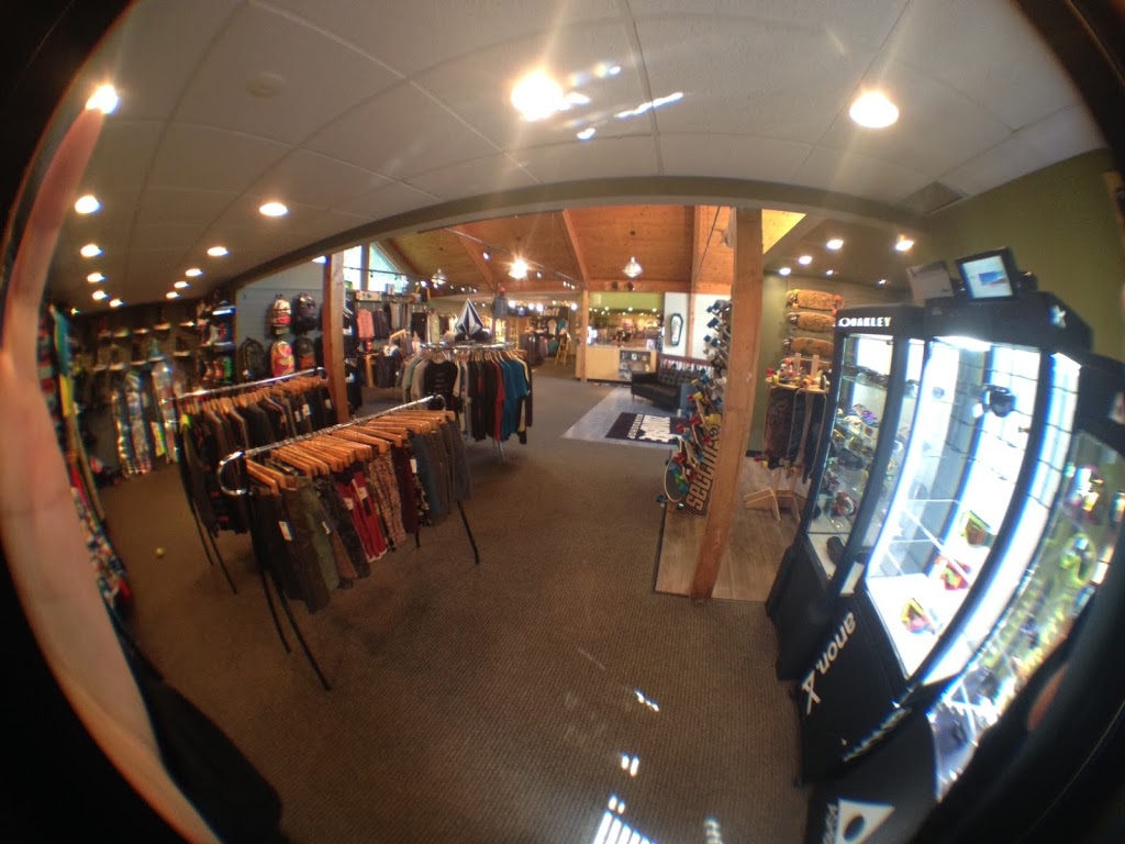 Zombie Boardshop | 15100 Buck Hill Rd, Burnsville, MN 55306, USA | Phone: (952) 892-0047