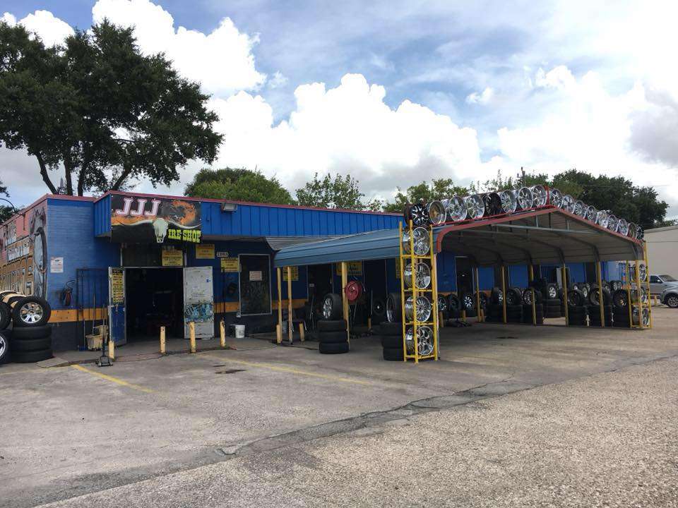 JJJ tire shop | 1398 W Gulf Bank Rd, Houston, TX 77088, USA | Phone: (832) 622-0009