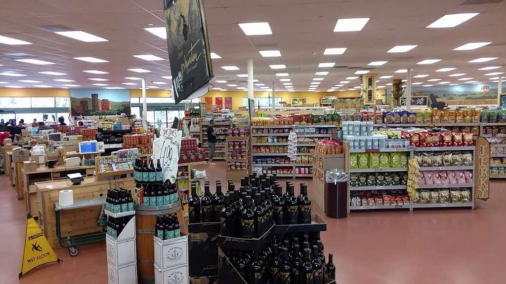 Trader Joes | 21055 Ventura Blvd, Woodland Hills, CA 91364, USA | Phone: (818) 712-9475