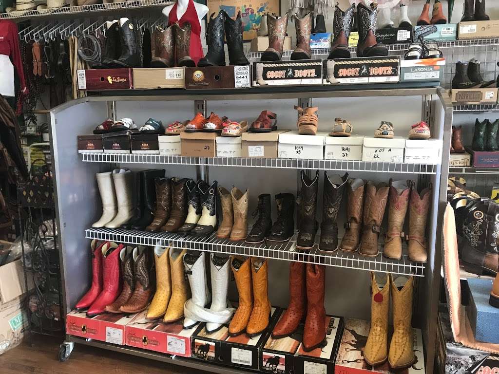 El Texano Boots | 1820, 8714 E Ave T suite e, Littlerock, CA 93543, USA | Phone: (661) 478-9618