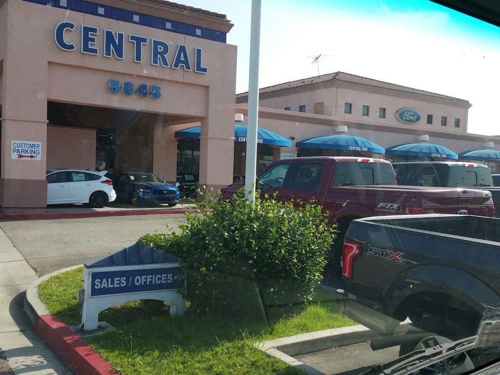 Central Ford | 5645 Firestone Blvd, South Gate, CA 90280, USA | Phone: (562) 927-7888