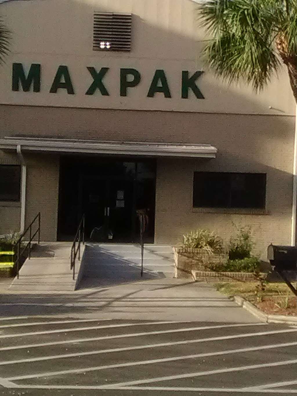 MaxPak | 2808 New Tampa Hwy, Lakeland, FL 33815, USA | Phone: (863) 682-0123