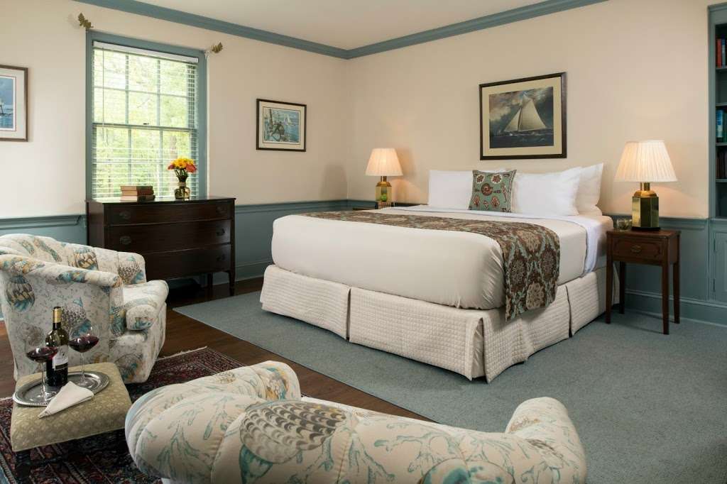 Great Oak Manor | 10568 Cliff Rd, Chestertown, MD 21620, USA | Phone: (410) 778-5943