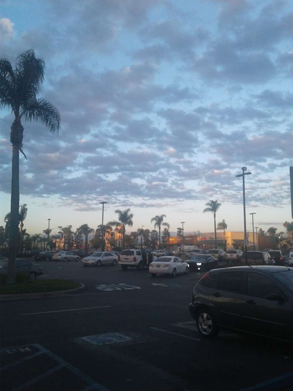 Compton Towne Center Shopping Center | Compton, CA 90220, USA