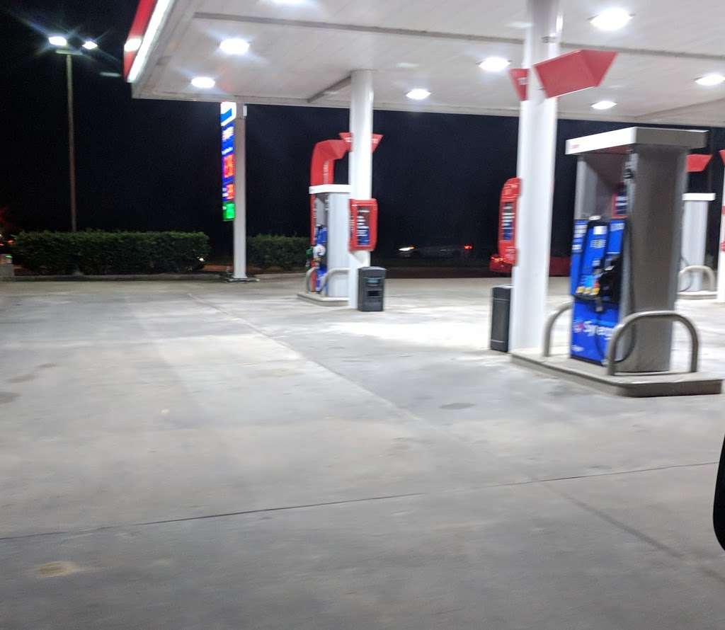 Exxon THE EXPRESS 2 | 11302 Space Center Blvd, Houston, TX 77059, USA | Phone: (281) 991-1957