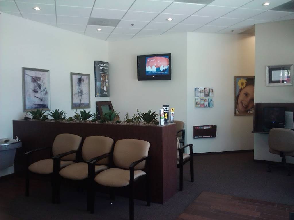 Gateway Smiles Dentistry and Orthodontics | 1901 S Signal Butte Rd Ste 107, Mesa, AZ 85209, USA | Phone: (480) 305-0877