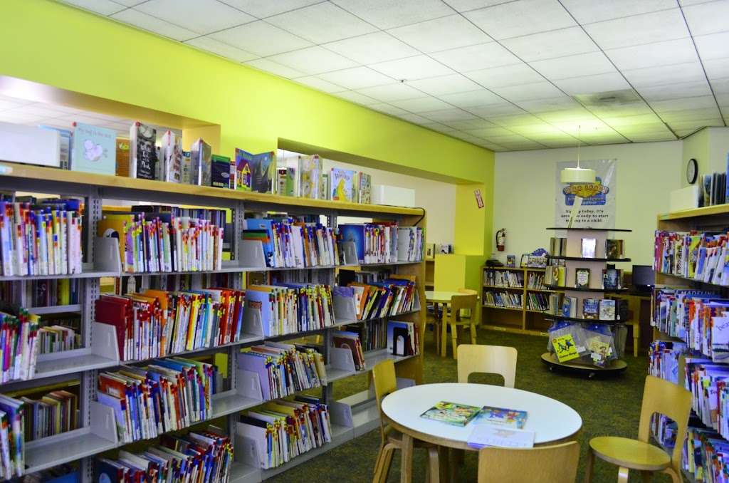 Montrose Library | 2465 Honolulu Ave, Montrose, CA 91020, USA | Phone: (818) 548-2048