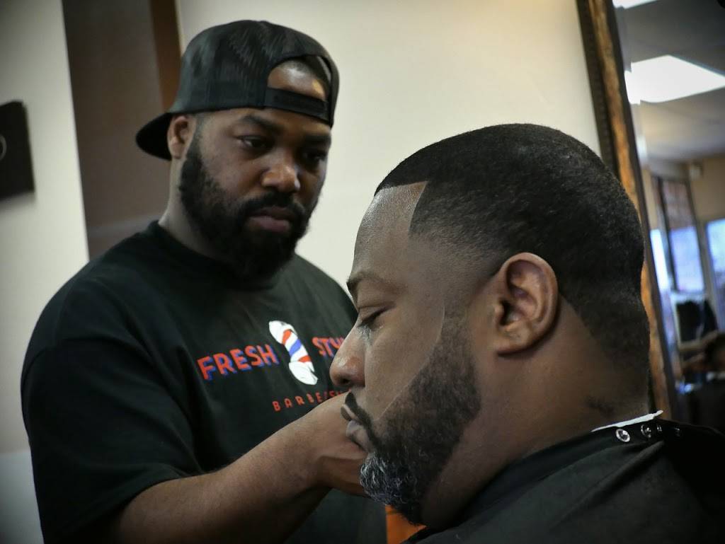 Fresh Styles Barbershop | 3200 S Cooper St, Arlington, TX 76015, USA | Phone: (817) 468-3990