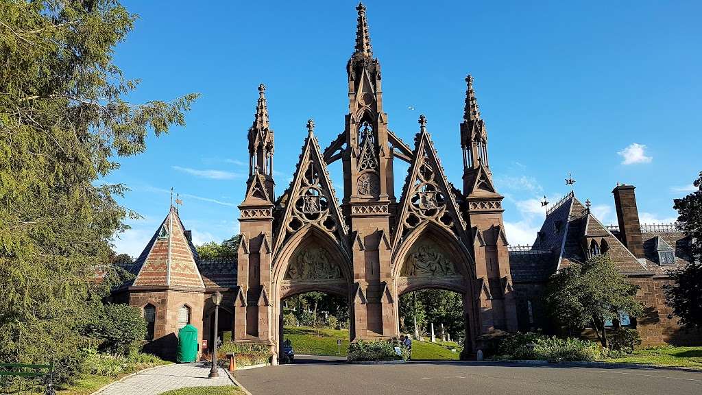 Green-Wood Cemetery | 500 25th St, Brooklyn, NY 11232, USA | Phone: (718) 768-7300