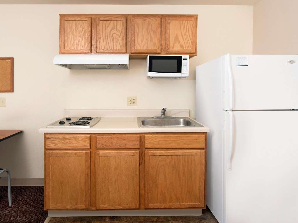 WoodSpring Suites Indianapolis Lawrence | 9515 Pendleton Pike, Indianapolis, IN 46236, USA | Phone: (317) 890-0909