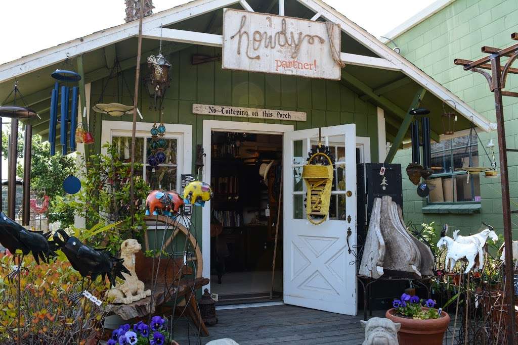 Food For Thought Antiques, Gifts & Garden | 2701 Gravenstein Hwy S, Sebastopol, CA 95472, USA | Phone: (707) 823-3101