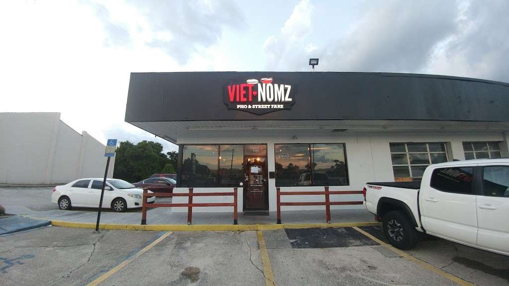 Viet-Nomz | 7581 University Blvd, Winter Park, FL 32792, USA | Phone: (407) 636-6069