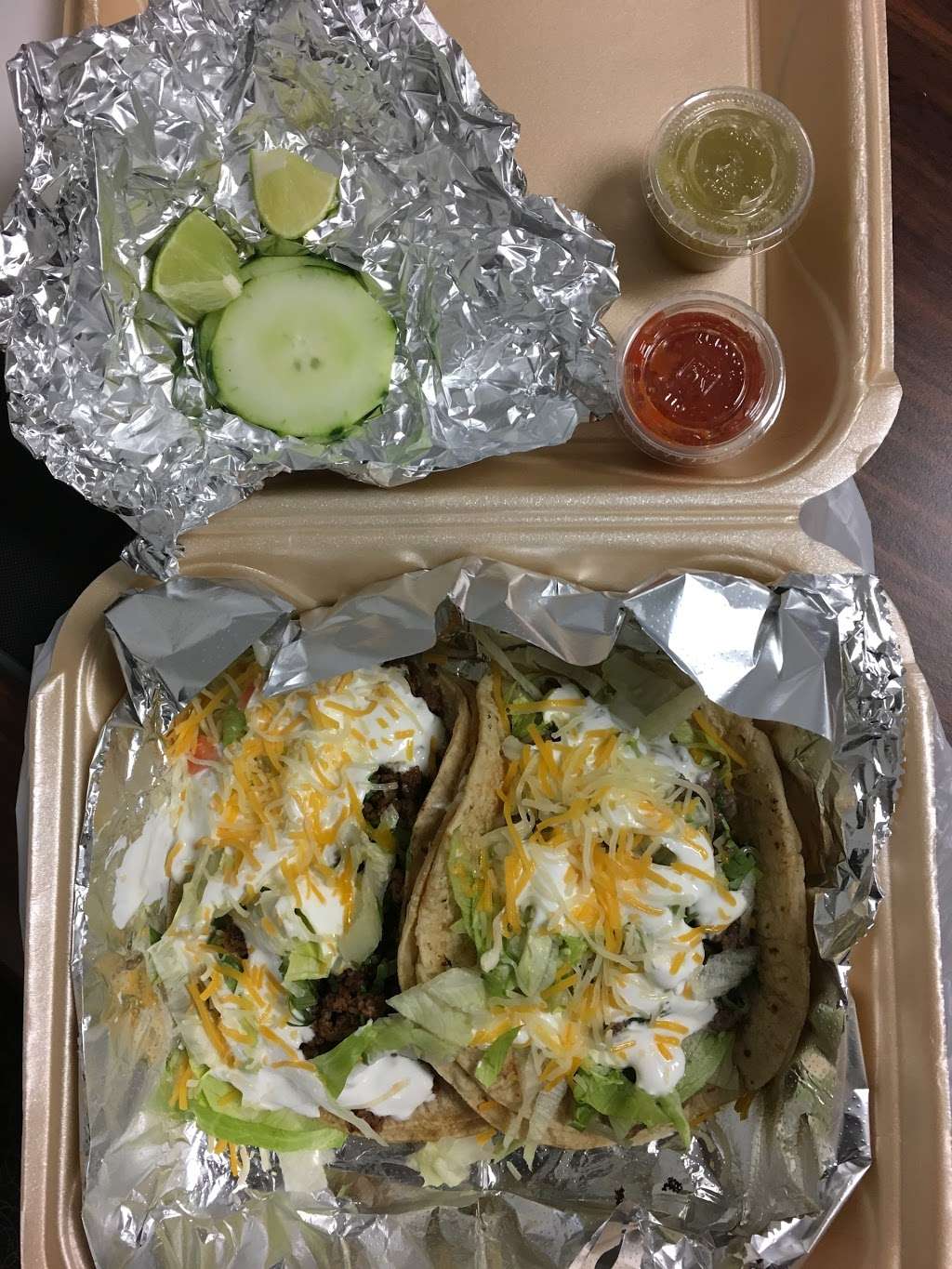 Taqueria los primos | 4558 Shadeland Ave, Lawrence, IN 46226, USA | Phone: (317) 377-4005