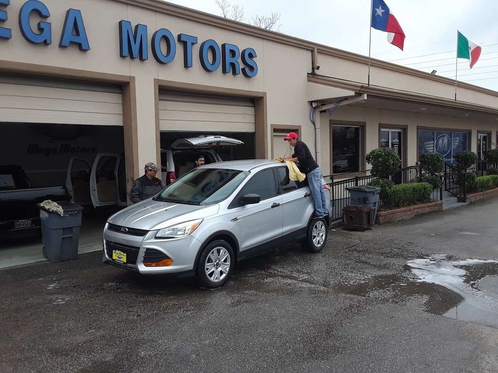 Mega Motors Inc | 702 Spencer Hwy, South Houston, TX 77587, USA | Phone: (713) 941-3018