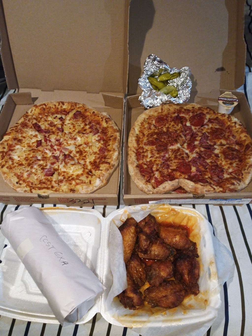 Billys Pizza & Wings | 3124, 5005 Erdman Ave, Baltimore, MD 21205, USA | Phone: (410) 732-7111