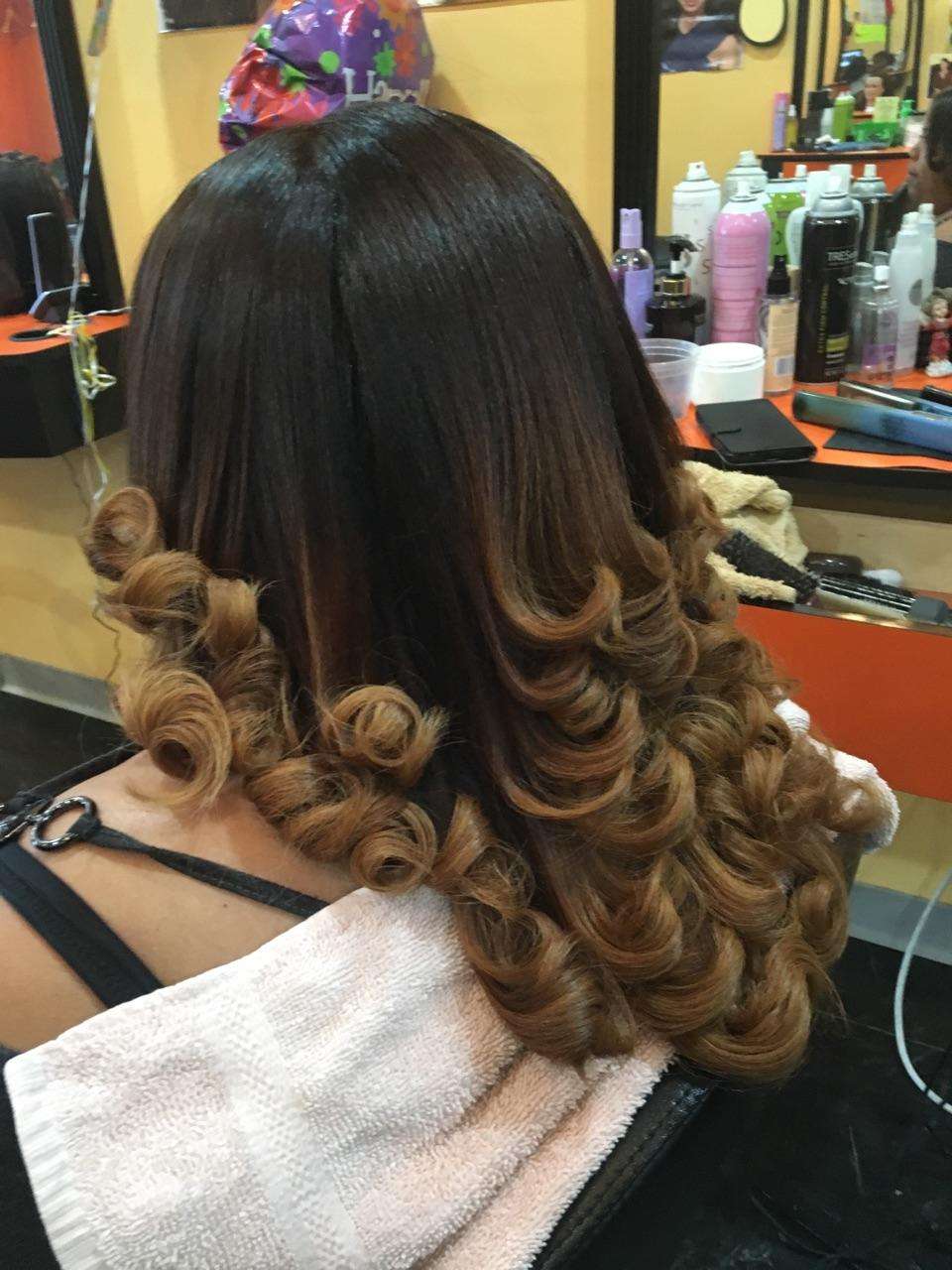 Dominican Friends Beauty Salon | 543 Chester Pike, Sharon Hill, PA 19079, USA | Phone: (484) 497-5429