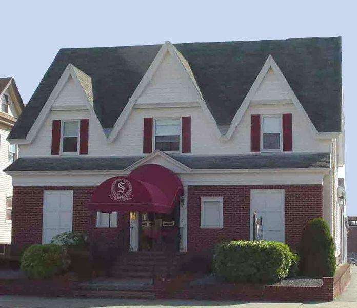 Arthur J Scott Funeral Home | 298 S Broadway, Lawrence, MA 01843, USA | Phone: (978) 682-9934