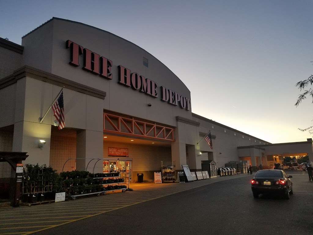 The Home Depot | 3609 E Thomas Rd, Phoenix, AZ 85018, USA | Phone: (602) 225-0980