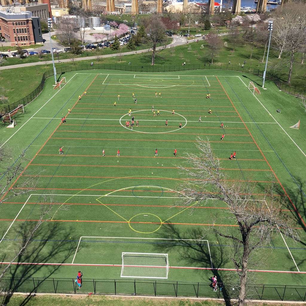 Wards Island Park | East River and Hell Gate, New York, NY 10035, USA | Phone: (212) 639-9675