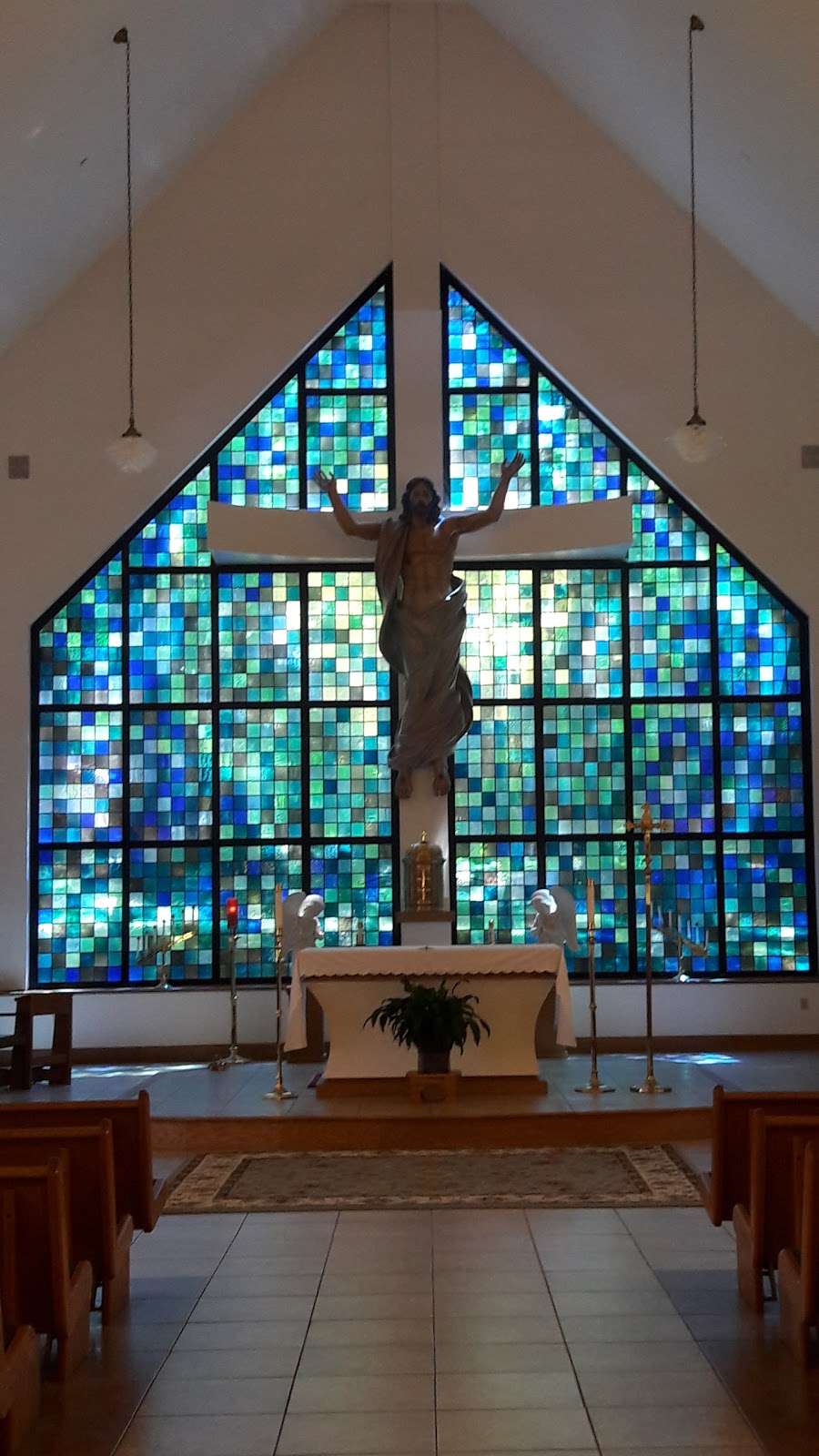 Mary Help Of Christians Catholic Chapel | 174 Filors Ln, Stony Point, NY 10980, USA | Phone: (845) 947-2200