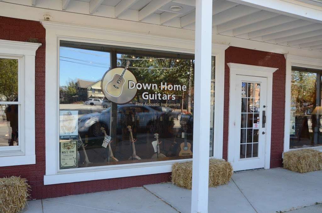 Down Home Guitars | 11 S White St, Frankfort, IL 60423, USA | Phone: (815) 469-6321