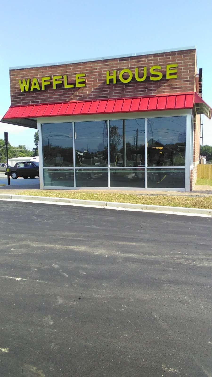 Waffle House | 3707 S New Hope Rd, Gastonia, NC 28056, USA | Phone: (704) 675-2413