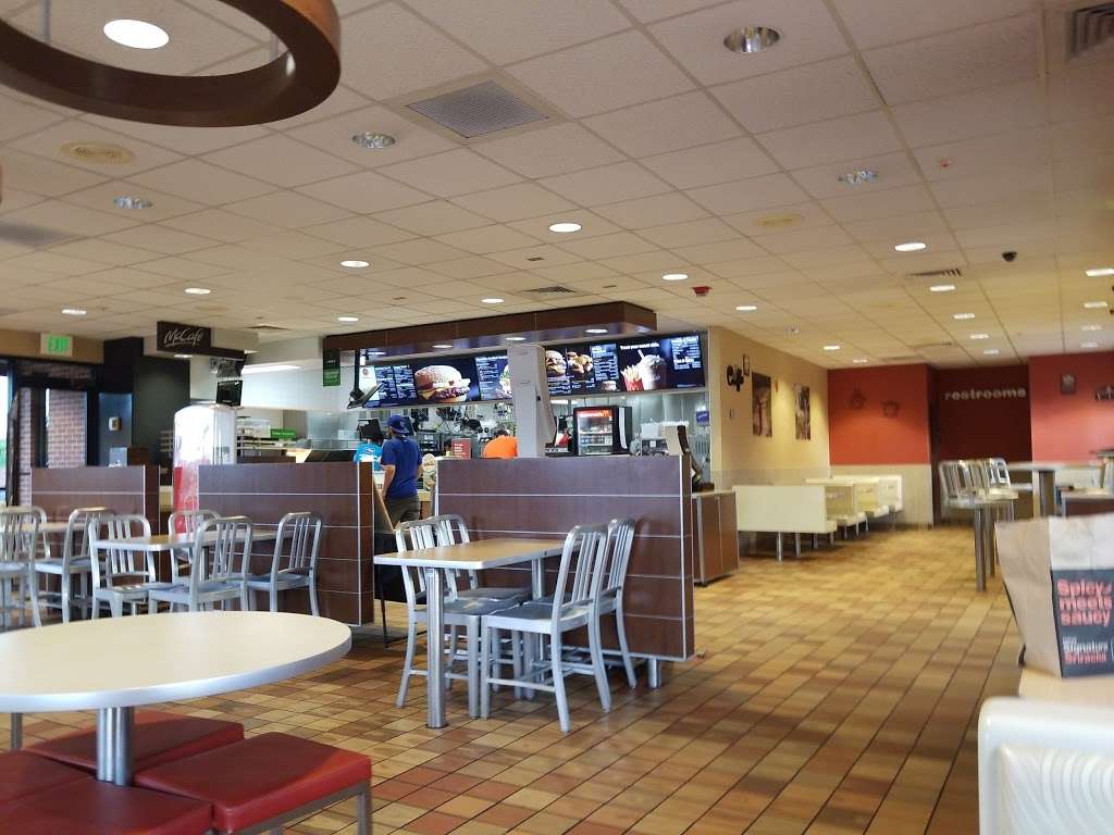 McDonalds | 4490 N Washington St, Denver, CO 80216, USA | Phone: (303) 295-6961