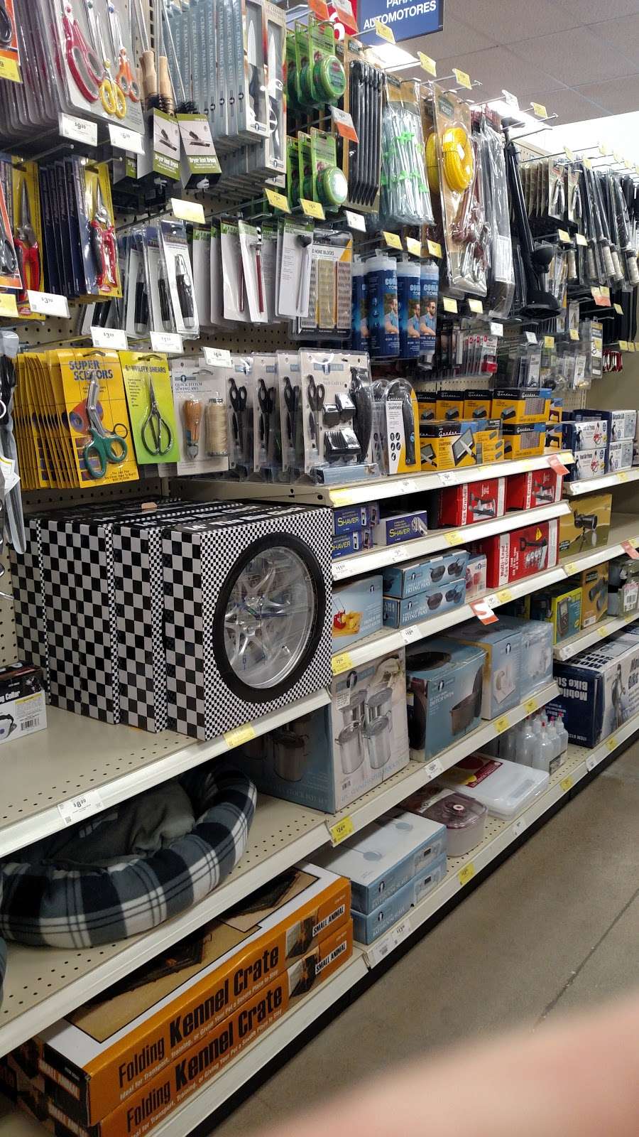 Harbor Freight Tools | 1860 E Warner Rd #103, Tempe, AZ 85284, USA | Phone: (480) 491-5756